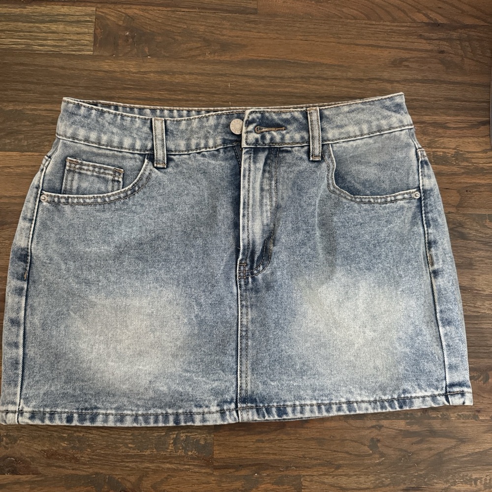 SHEIN Blue Mini Skirt Chic and Trendy